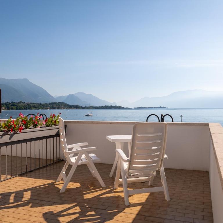 Bellerive Ristorante Albergo - Camera Matrimoniale con Vista Lago - 4