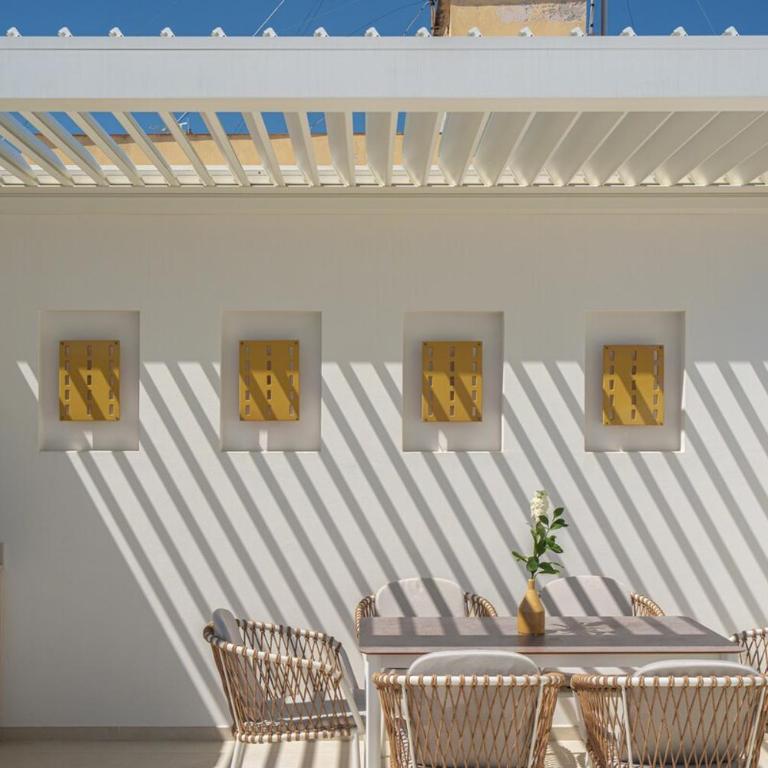 Volta Nova Terrace Historic Jacuzzi Retreat - Appartamento con 1 Camera da Letto - 9