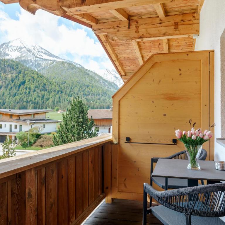 Boutiquehotel Acherl - Doppelzimmer mit Balkon - 4