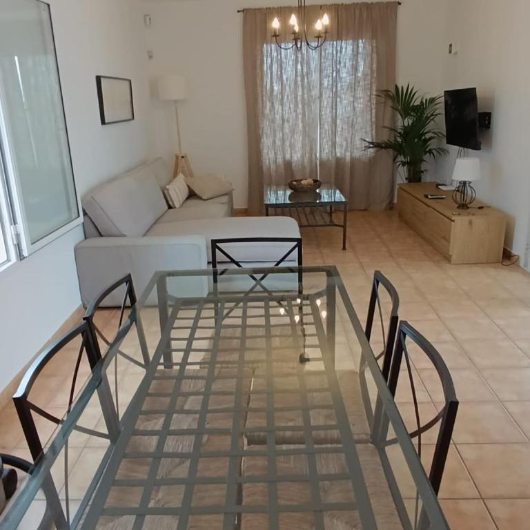 Villa Castillo, calle de las palmeras - Two-Bedroom Villa - 5