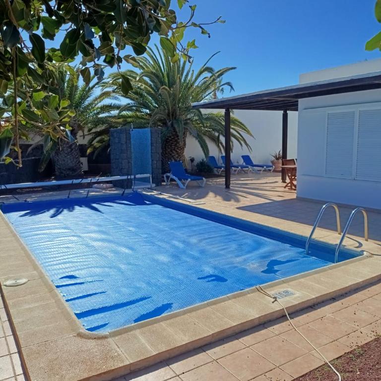 Villa Castillo, calle de las palmeras - Two-Bedroom Villa - 13