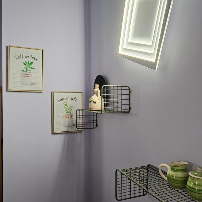 It's a Room - One-Bedroom Apartment - 10