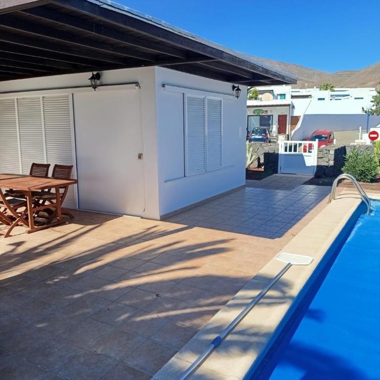 Villa Castillo, calle de las palmeras - Two-Bedroom Villa - 20