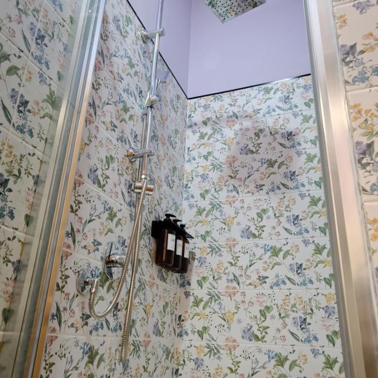 It's a Room - One-Bedroom Apartment - 21