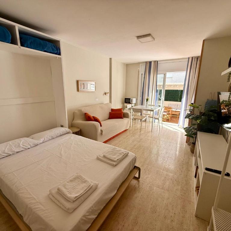 Apt con chill-out, piscina en la azotea a 5 min de la playa y parking privado - Studio avec Terrasse - 22
