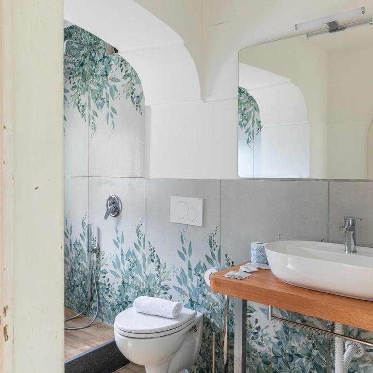 Hotiday Positano Suites and View - Camera Matrimoniale Deluxe con Balcone e Vista Mare - 28
