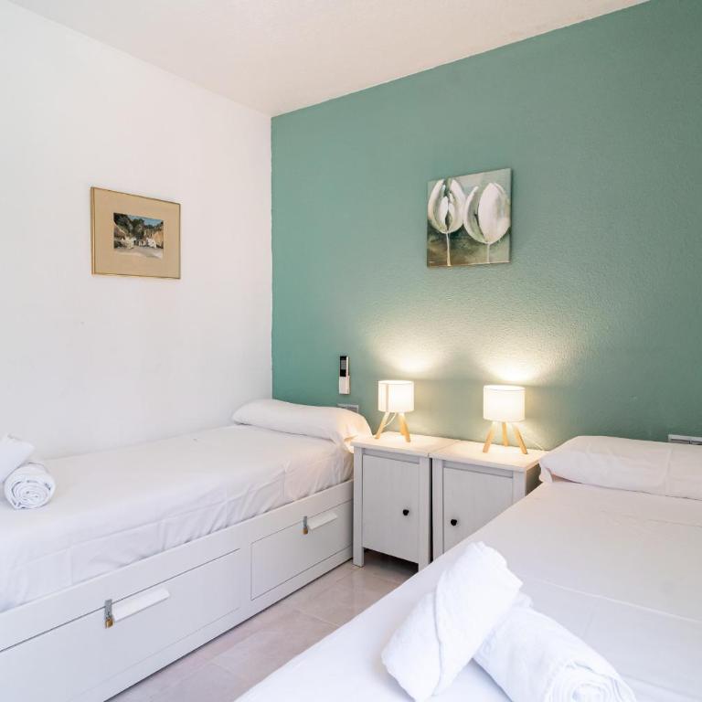 Tropicana 6C - Apartment with Sea Views, Large Terrace and BBQ - Appartement 2 Chambres avec Terrasse et Vue sur la Mer - 21