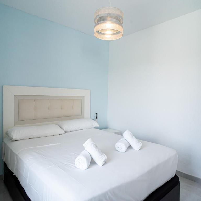 Tropicana 6C - Apartment with Sea Views, Large Terrace and BBQ - Appartement 2 Chambres avec Terrasse et Vue sur la Mer - 18