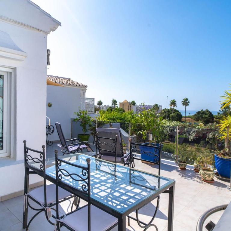 Tropicana 6C - Apartment with Sea Views, Large Terrace and BBQ - Appartement 2 Chambres avec Terrasse et Vue sur la Mer - 2
