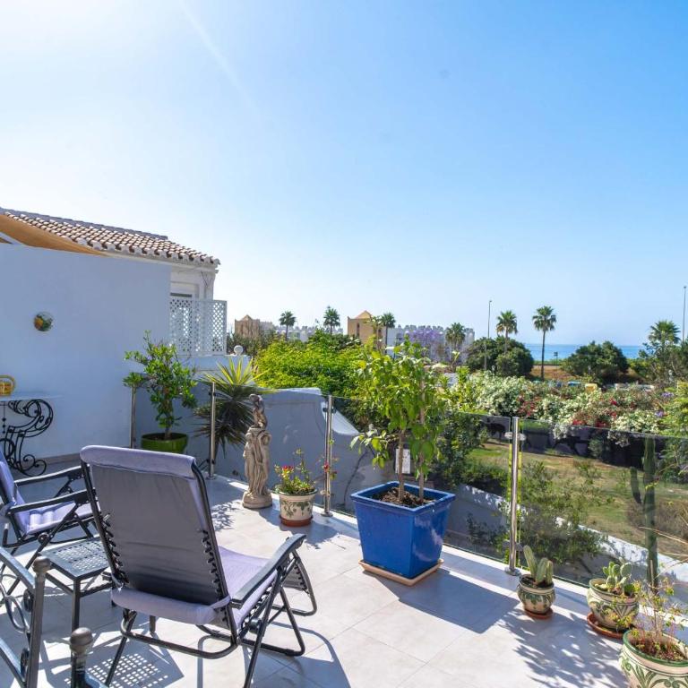 Tropicana 6C - Apartment with Sea Views, Large Terrace and BBQ - Appartement 2 Chambres avec Terrasse et Vue sur la Mer - 8