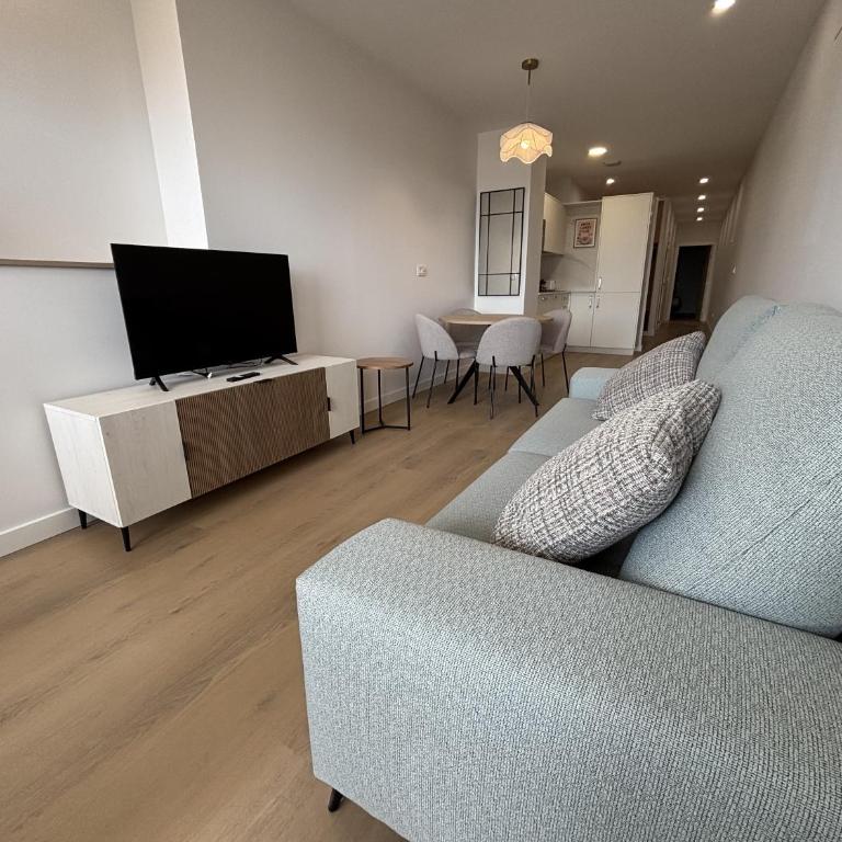 APARTAMENTOS TURÍSTICOS AREAMAR - Estudio con sofá cama - 5