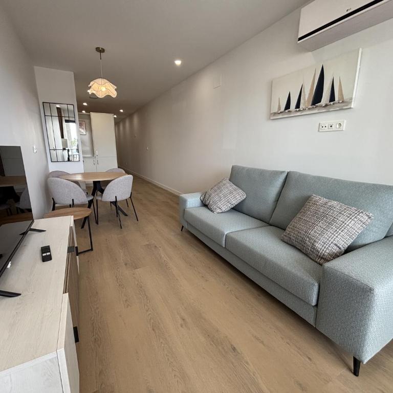 APARTAMENTOS TURÍSTICOS AREAMAR - Estudio con sofá cama - 9