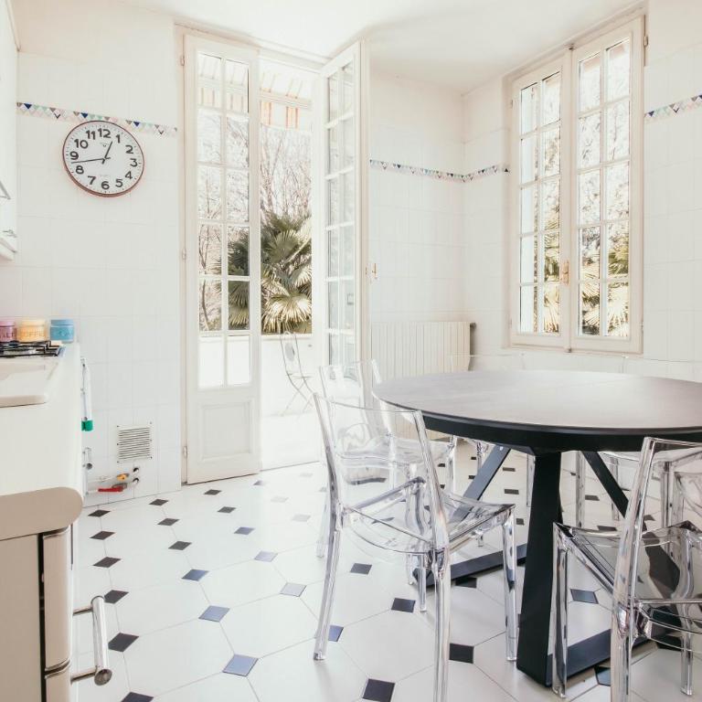 The Queen's Suite - Villa Candela - Three-Bedroom Apartment - 15