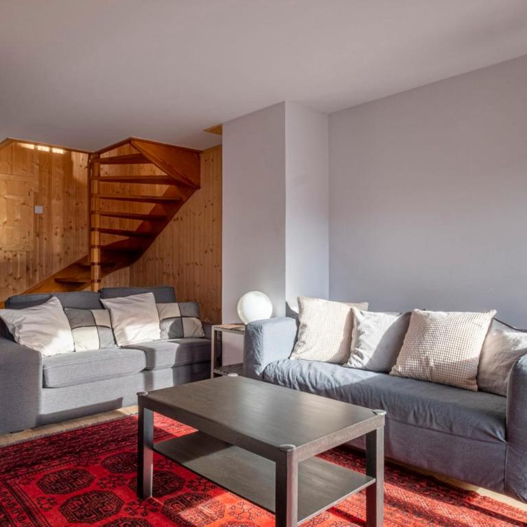 Joli Duplex 55 M avec Balcons et Vue Mont Blanc - Appartement - 2