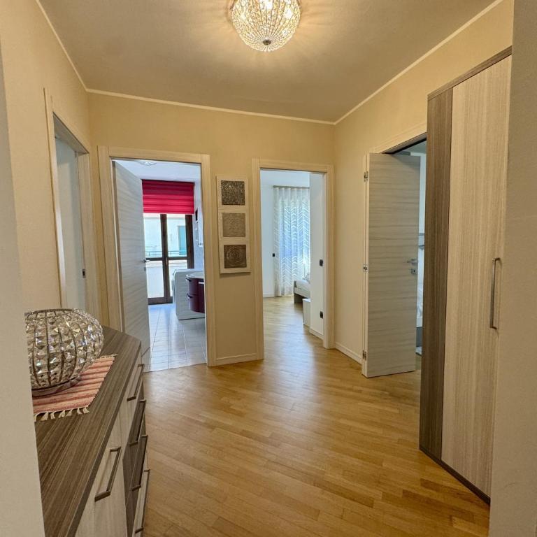 Rosso di sera - ampio appartamento in centro - Appartement - 10