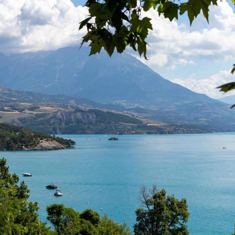 Mobile homes for 4 people with lake view in Residence L'Ecrin du Lac, Chorges - Appartement 2 Chambres - 9