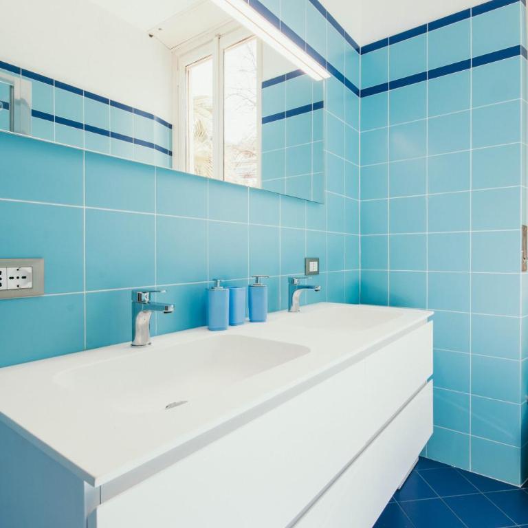 The Queen's Suite - Villa Candela - Three-Bedroom Apartment - 50