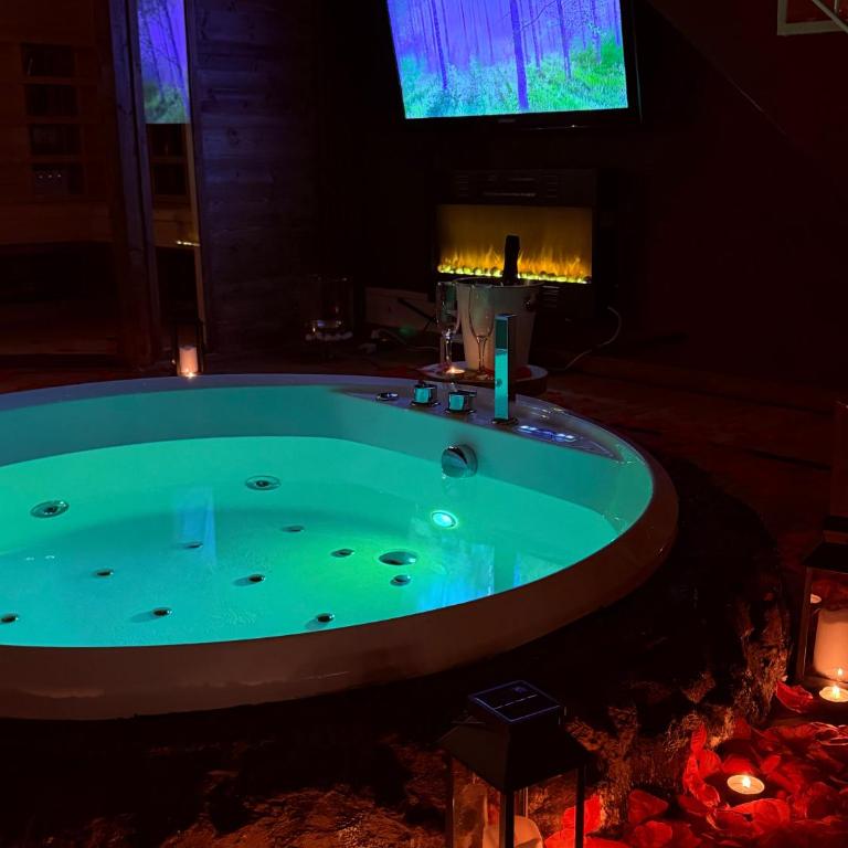 Ama Collection Esclusive Spa - Appartamento con 2 Camere da Letto e con Piscina Privata - 31
