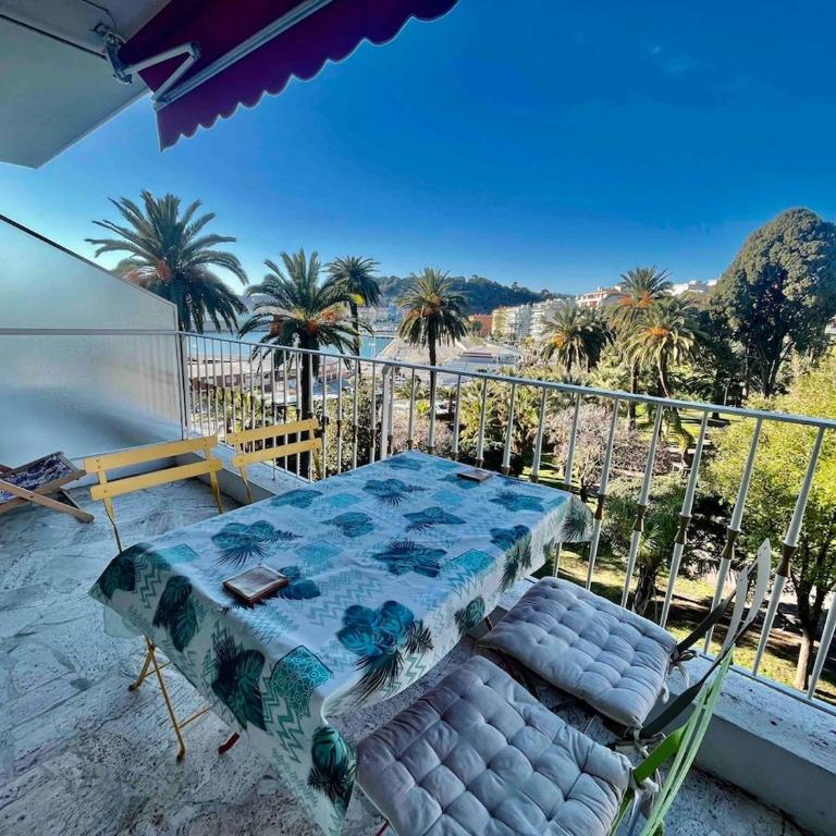 Beautiful apartment with sea view private parking beach - Appartement 2 Chambres avec Balcon et Vue sur la Mer - 8