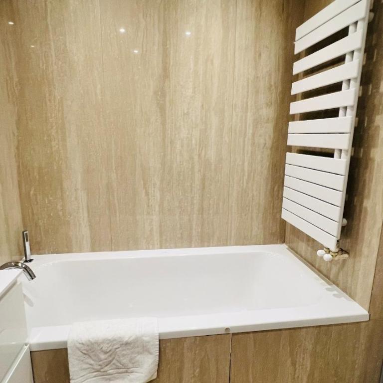 Beautiful apartment with sea view private parking beach - Appartement 2 Chambres avec Balcon et Vue sur la Mer - 32