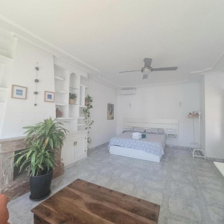 Number 10 - Four-Bedroom House - 30