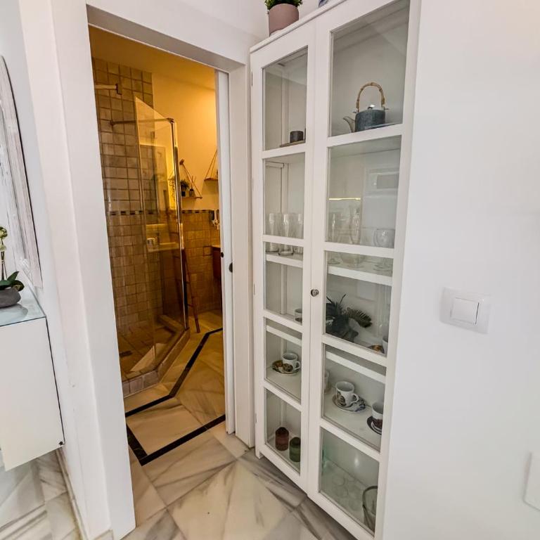 Skol 438 Super One-bedroom Apartment with Sea Views - Appartement - 26