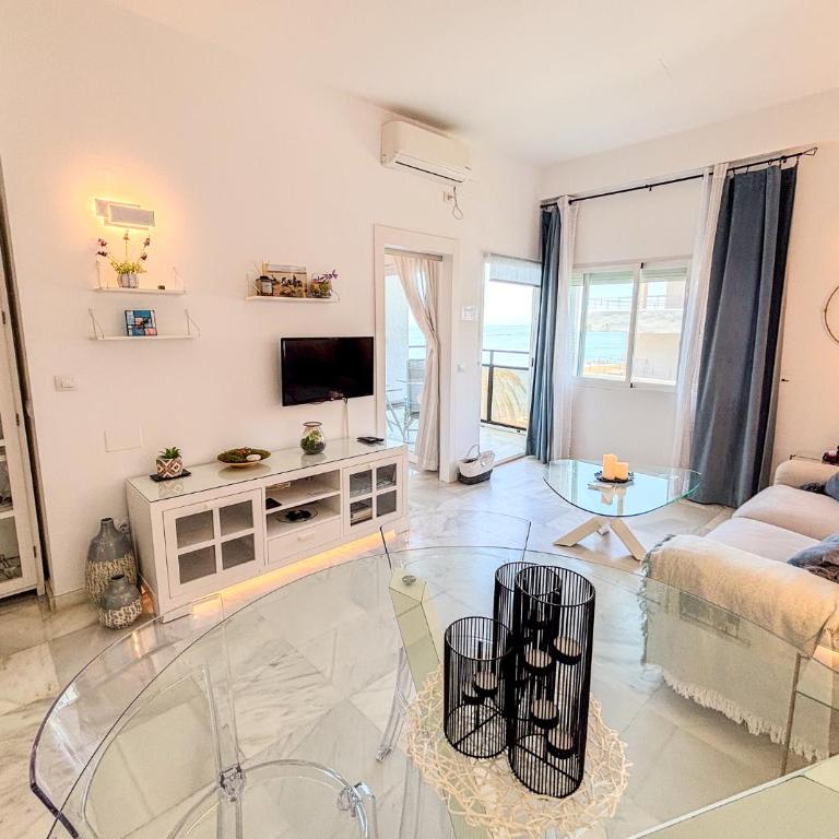 Skol 438 Super One-bedroom Apartment with Sea Views - Appartement - 9