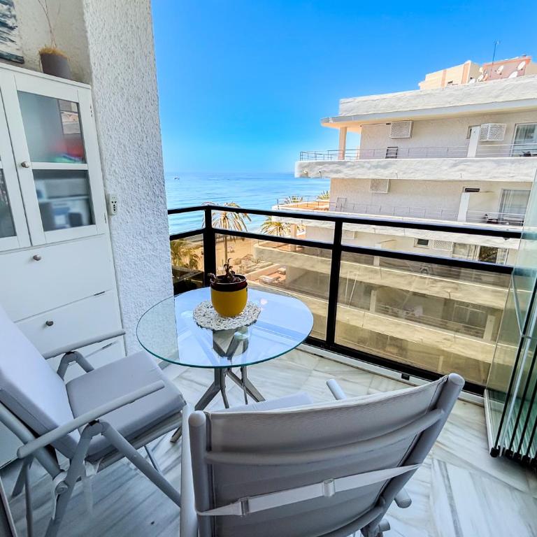 Skol 438 Super One-bedroom Apartment with Sea Views - Appartement - 1