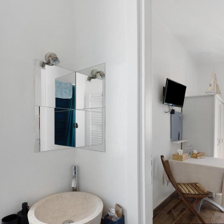 Il Leone Bianco Affittacamere - Camera Queen Standard - 19