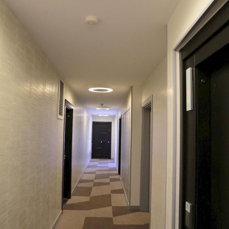 Penthouse vue sur canal et 2 pièces - Appartement 1 Chambre - Vue sur Jardin - 13