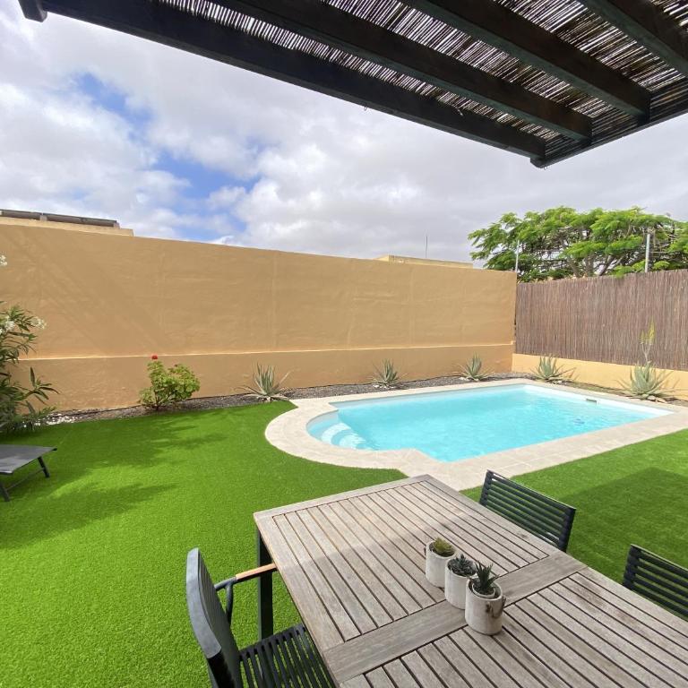 Villa Marlau con piscina privada - Maison 2 Chambres - 13