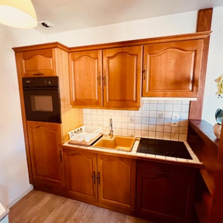 Séjour chaleureux proche des pistes et du lac ! - Appartement - 5