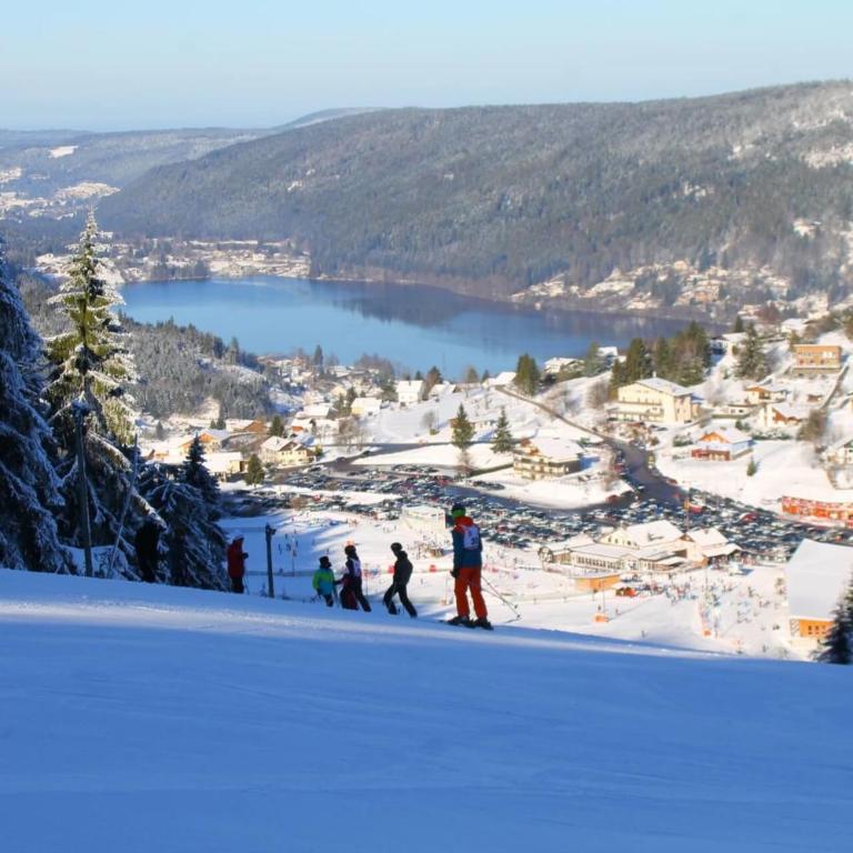 Séjour chaleureux proche des pistes et du lac ! - Appartement - 20