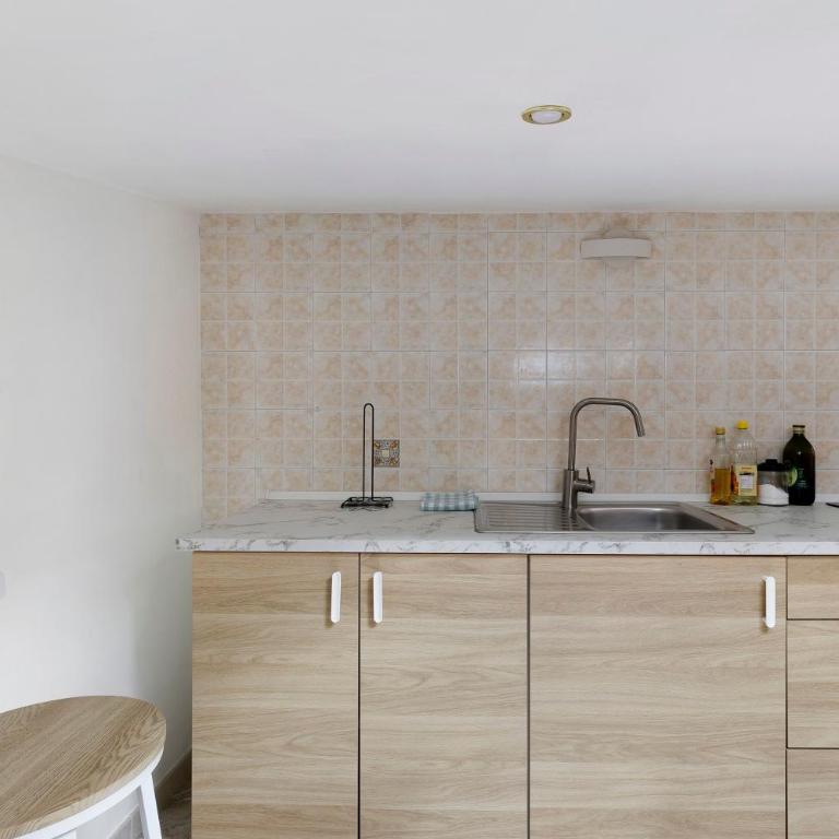 Portatrastevere - Appartamento Deluxe con 2 Camere da Letto e Vista Giardino - 9