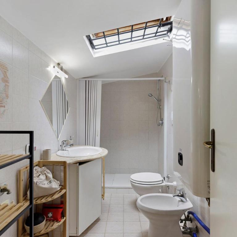 Portatrastevere - Appartamento Deluxe con 2 Camere da Letto e Vista Giardino - 11