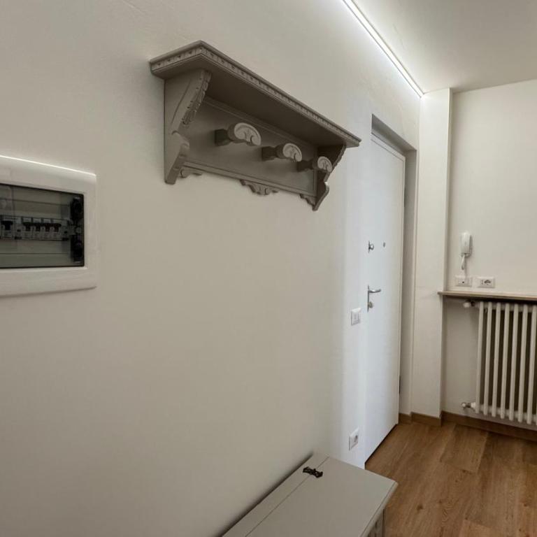 Grisoni Brothers' Lake House - Grisoni Streetview - Two-Bedroom Apartment - 7