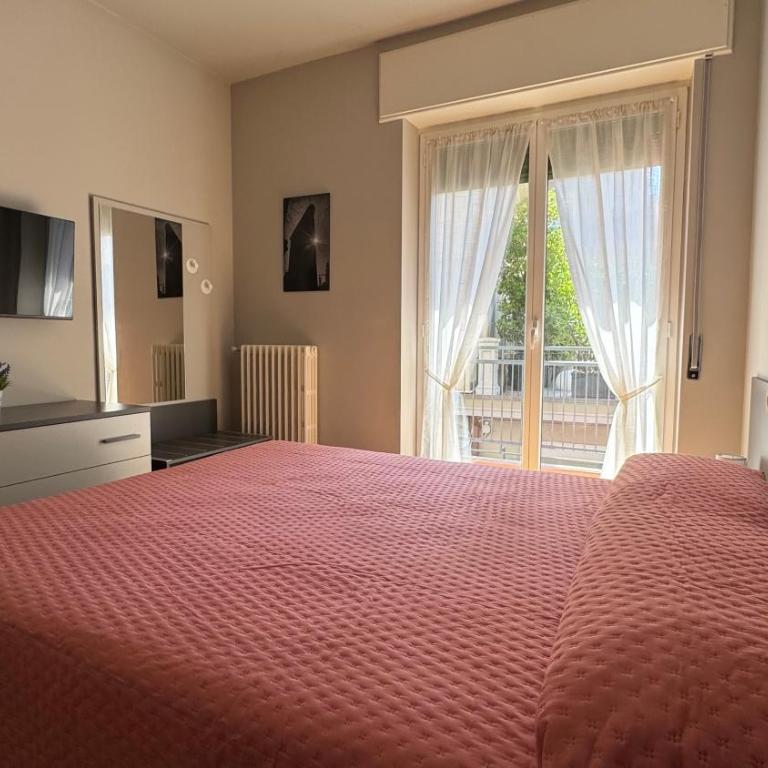 Grisoni Brothers' Lake House - Grisoni Streetview - Two-Bedroom Apartment - 20