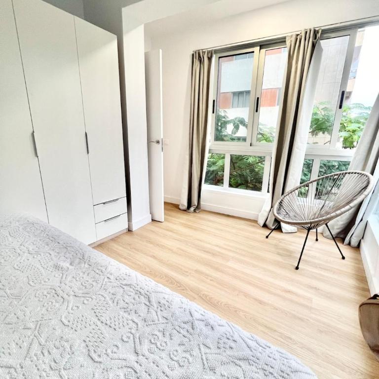 Heart of Santa Cruz - Two-Bedroom Apartment - 7
