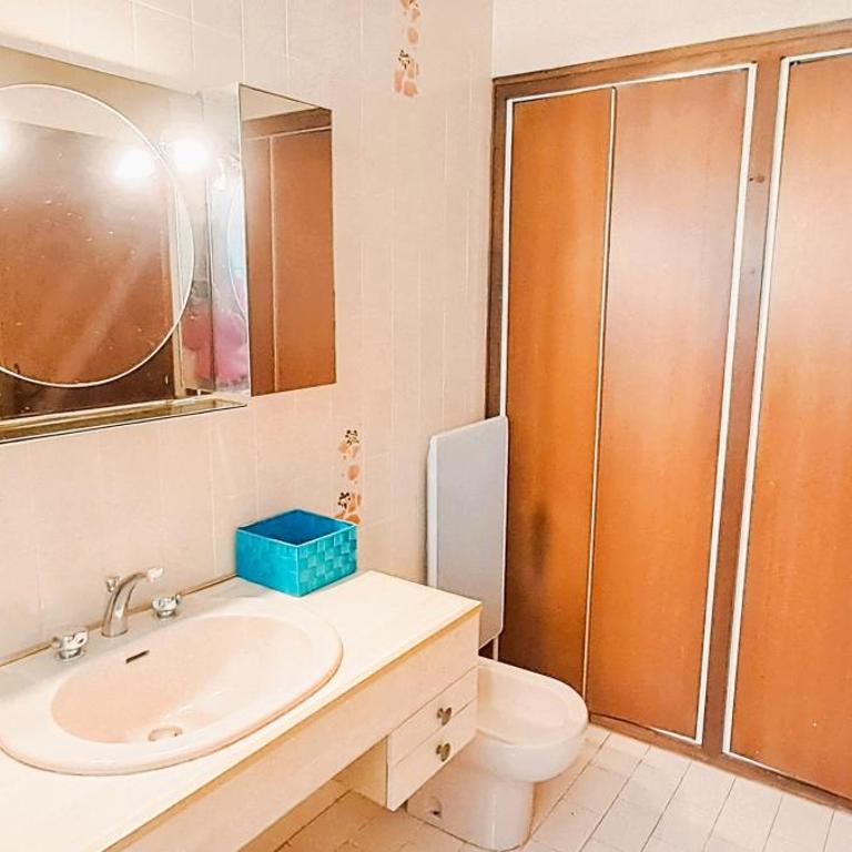 La Villa familiale du Soleil Levant grand jardin - Three-Bedroom House - 22