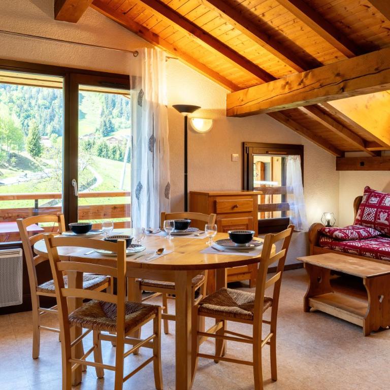 11 Appartements LE CHALET DU PLESSIS de 2 à 10 personnes au cœur du village - Appartement 2 Chambres avec Vue sur la Montagne - 14