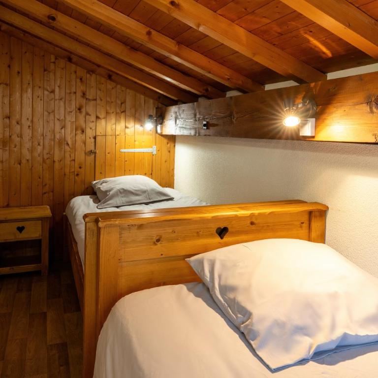 11 Appartements LE CHALET DU PLESSIS de 2 à 10 personnes au cœur du village - Appartement 2 Chambres avec Vue sur la Montagne - 8