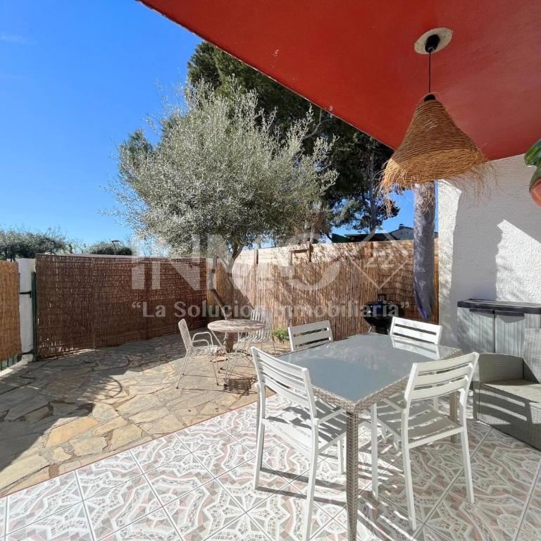 Planta baja con patío privado y barbacoa 113B - INMO22 - Appartamento con 2 Camere da Letto - 2