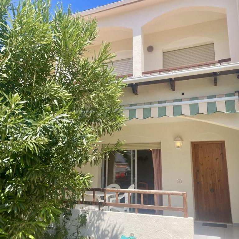 Adosado con Jardín, Parking y Toboganes Acuáticos - Apartment with Terrace - 4