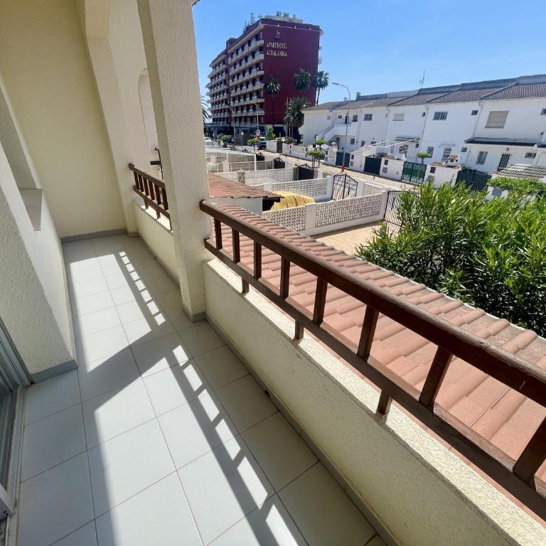 Adosado con Jardín, Parking y Toboganes Acuáticos - Apartment with Terrace - 23