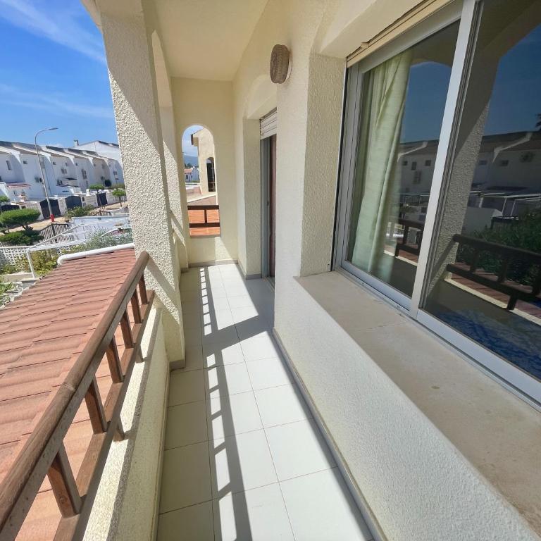 Adosado con Jardín, Parking y Toboganes Acuáticos - Apartment with Terrace - 24