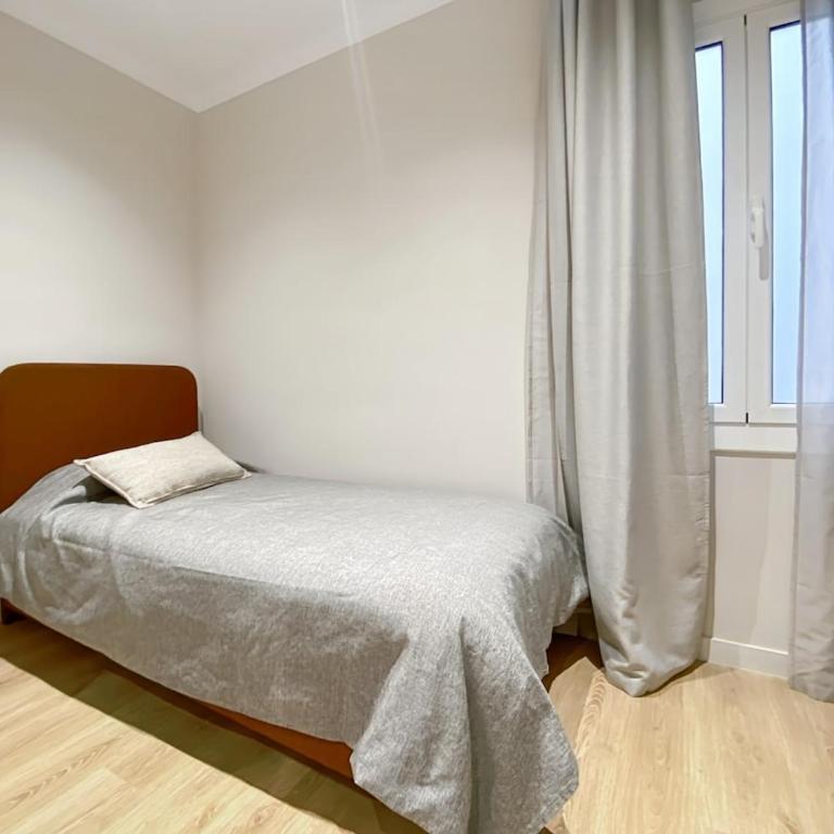 Sant Gervasi 1 1 - Apartamento con 4 dormitorios - 5