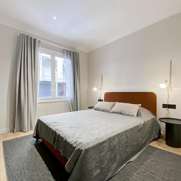Sant Gervasi 1 1 - Apartamento con 4 dormitorios - 13