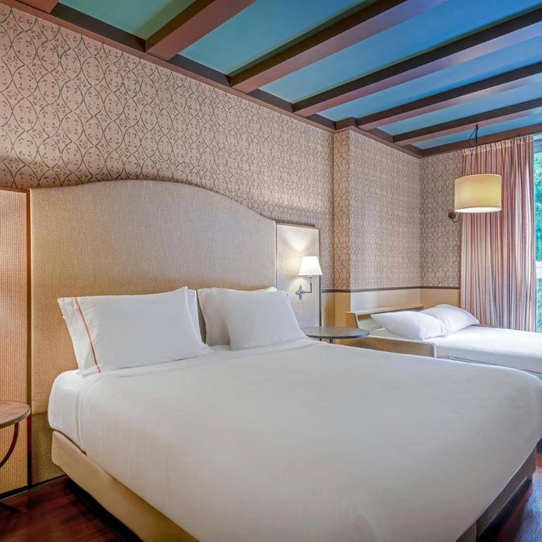 Hotel Palacio del Carmen, Autograph Collection - Deluxe Familienzimmer mit Kingsize-Bett - 6