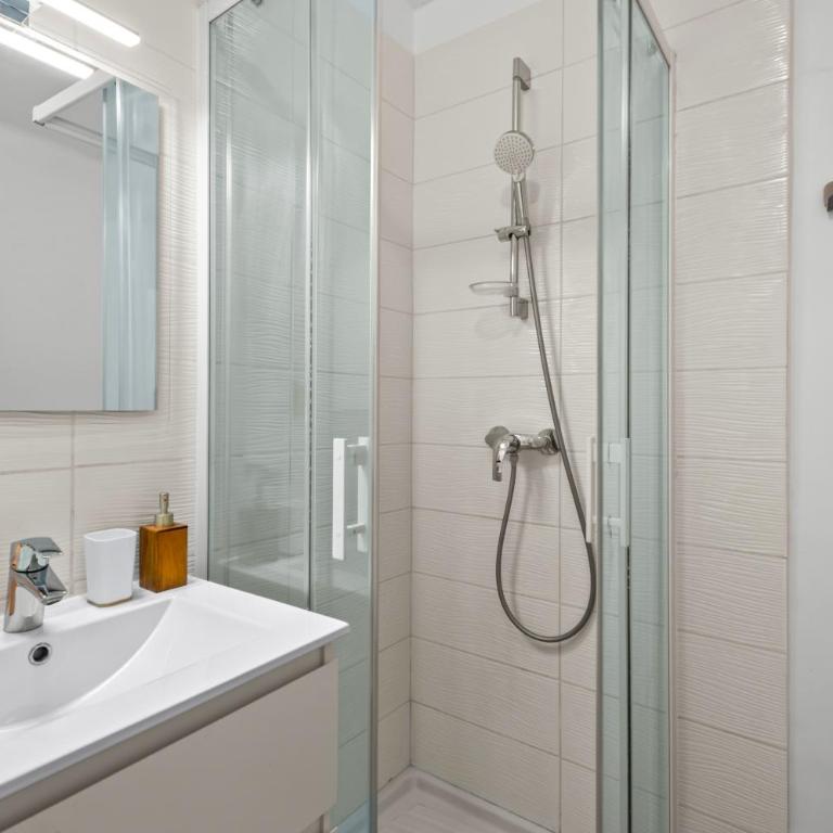 Séjour moderne à deux pas de la plage - Appartement 1 Chambre - 22
