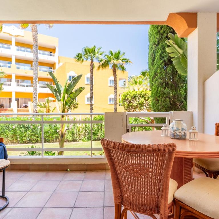 1HAB premium, checkin autónomo, acceso directo a playa, parking, terraza y piscina - Apartamento de 1 dormitorio - 22